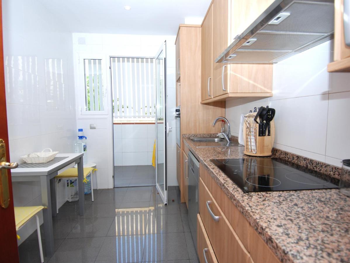 Panoramic & Family At Playa La Arena Apartment Puerto de Santiago  Exterior photo